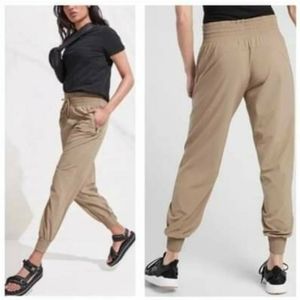 SOLD! Athleta Camden joggers